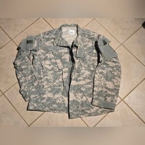 Men's ACU Army Combat Uniform Jacket Coat Digital Camo Size Medium Short